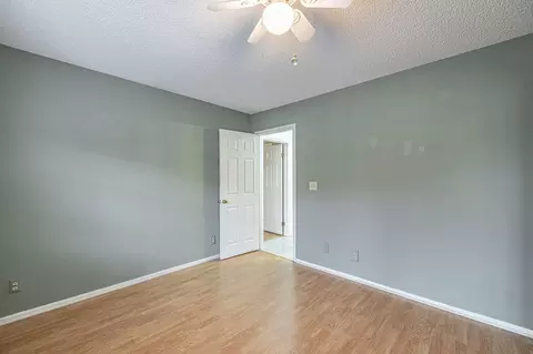 42921 Normandy Ln, Lancaster, CA 93536 photo 27