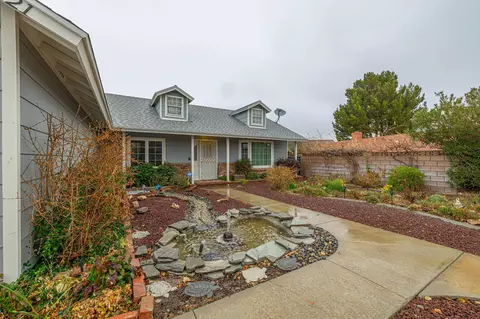 42921 Normandy Ln, Lancaster, CA 93536 photo 5
