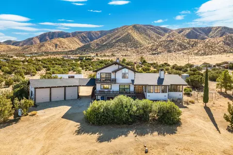 10520 Cima Mesa Rd, Littlerock, CA 93543