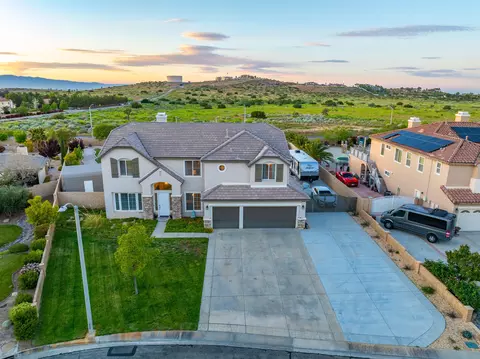 3835 Paddock Way, Quartz Hill, CA 93536 photo 9