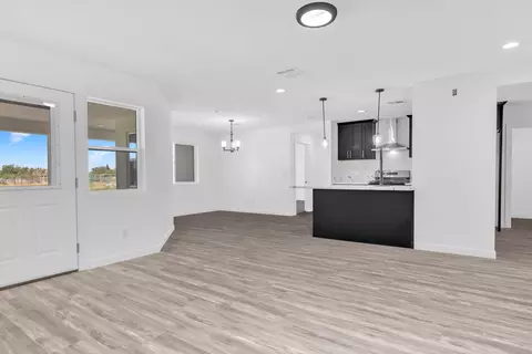10333 Ave R 14 E, Littlerock, CA 93543 photo 5