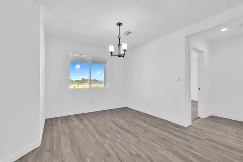 10333 Ave R 14 E, Littlerock, CA 93543 photo 6