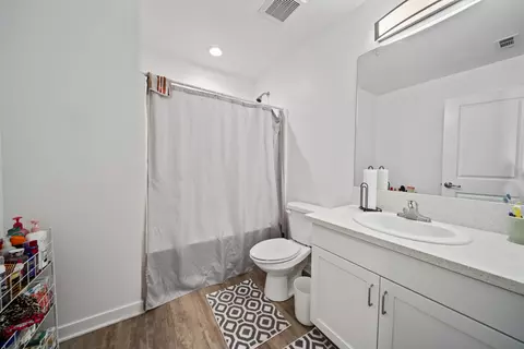 106 Glory Pl, Palmdale, CA 93550 photo 9