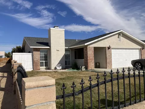 7355 Bay Ave, California City, CA 93505