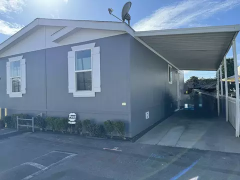 7560 Woodman Pl Pl #4, Van Nuys, CA 91405