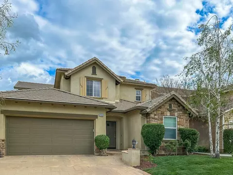 25160 Huston St, Stevenson Ranch, CA 91381