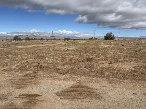 Rea Avenue, California City, CA 93505