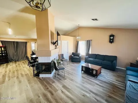 36915 Solvay St, Palmdale, CA 93552 photo 9