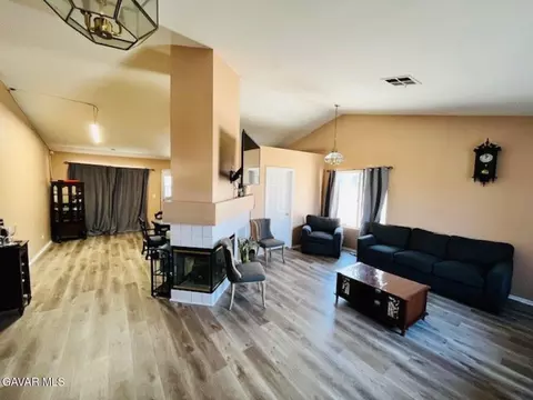 36915 Solvay St, Palmdale, CA 93552 photo 10
