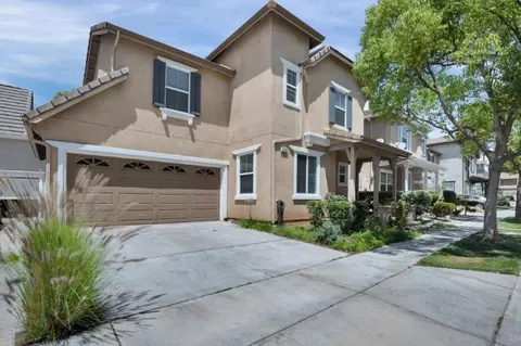 Exterior - 959 Matthews Ln, Brea, CA 92821 photo 2 of 4