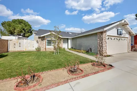 5209 Avenue R11 E, Palmdale, CA 93552