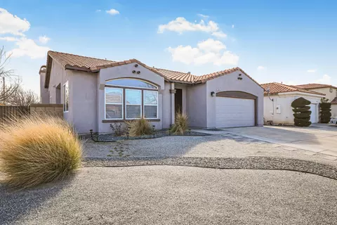 4024 Avenue J9 W, Lancaster, CA 93536