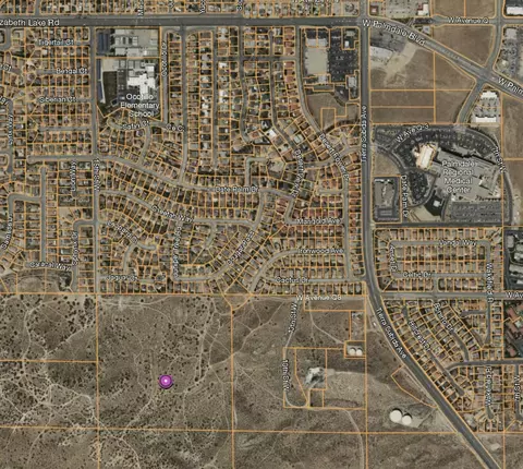 15 Th St West Ave Q8, Palmdale, CA 93551