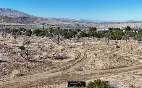 17120 Bobs Gap Rd, Valyermo, CA 93563 photo 26