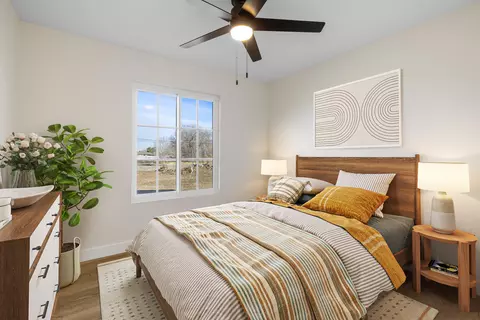 Bedroom - 40348 179th St E, Palmdale, CA 93591 photo 6 of 8