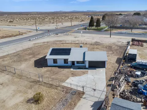 View/Area - 40348 179th St E, Palmdale, CA 93591 photo 1 of 2