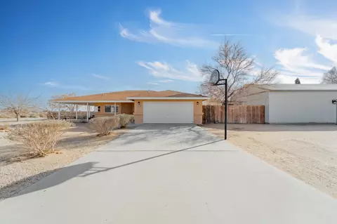 16976 Hillcrest Ave, North Edwards, CA 93523 photo 35