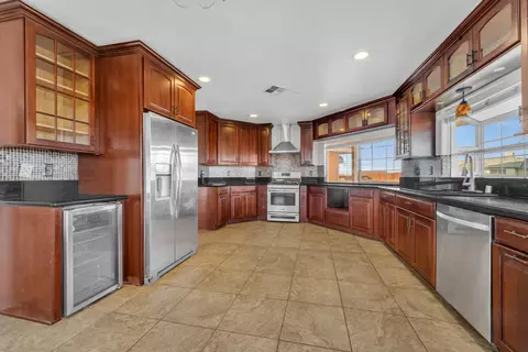 16976 Hillcrest Ave, North Edwards, CA 93523 photo 6