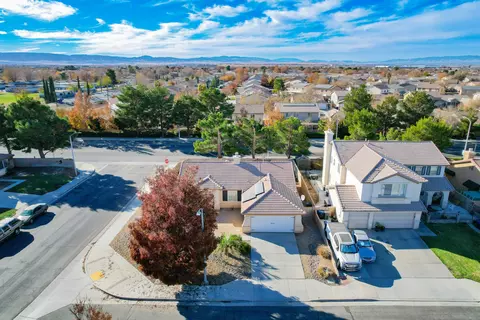 45603 Coventry Ct, Lancaster, CA 93534 photo 5