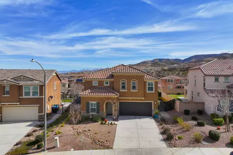 37500 Henna Ln, Palmdale, CA 93551