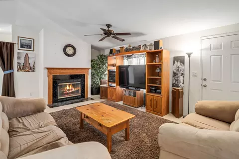 2121 Avenue I E #SPC 75, Lancaster, CA 93535 photo 4
