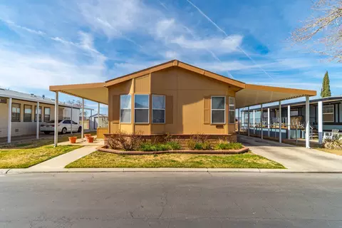 2121 Avenue I E #SPC 75, Lancaster, CA 93535