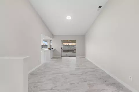5373 Katrina Pl, Palmdale, CA 93552 photo 11