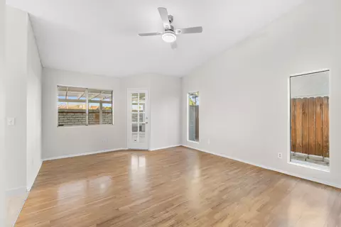 5373 Katrina Pl, Palmdale, CA 93552 photo 28