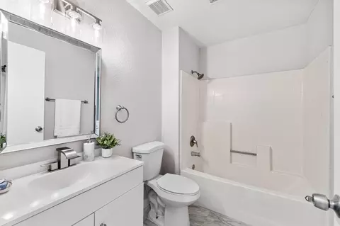 5373 Katrina Pl, Palmdale, CA 93552 photo 27
