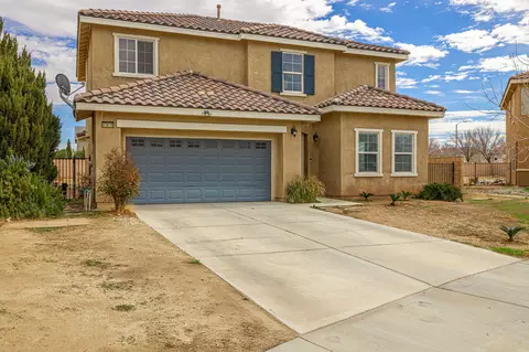 43618 Rucker Ct, Lancaster, CA 93535 photo 4