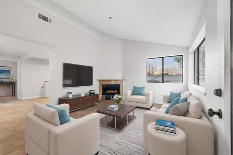 Living - 44508 15th St E # U-144-16, Lancaster, CA 93535 photo 1 of 1