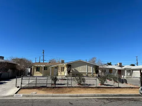 37861 Robina Ave, Palmdale, CA 93550