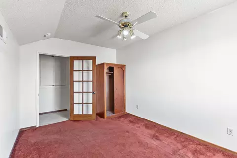 Bedroom - 21013 Carriage Dr, Tehachapi, CA 93561 photo 2 of 5