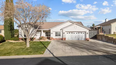 40820 Slate Ct, Palmdale, CA 93551