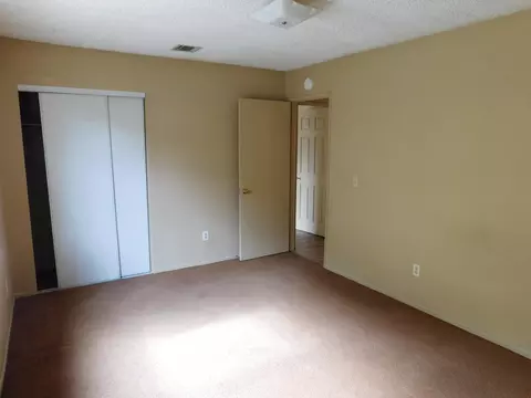 Bedroom - 44705 27th St E, Lancaster, CA 93535 photo 3 of 4
