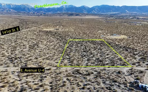 E Ave U4, Pearblossom, CA 93553 photo 2