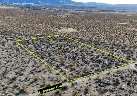 E Ave U4, Pearblossom, CA 93553 photo 3