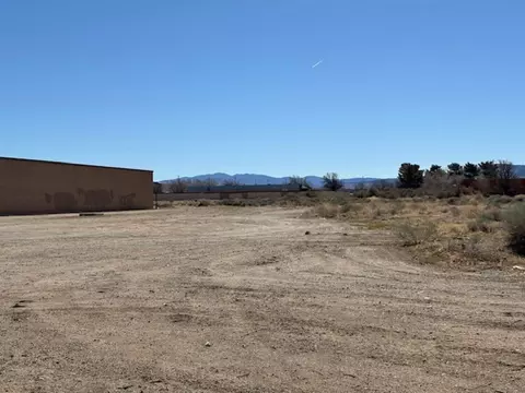 Ave M Vic Antelope, Palmdale, CA 93551