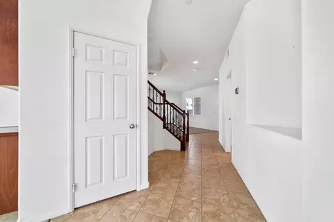 Entry Way - 8844 Mora Ct, Lancaster, CA 93536 photo 2 of 3