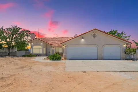 17157 Hacienda Blvd, California City, CA 93505