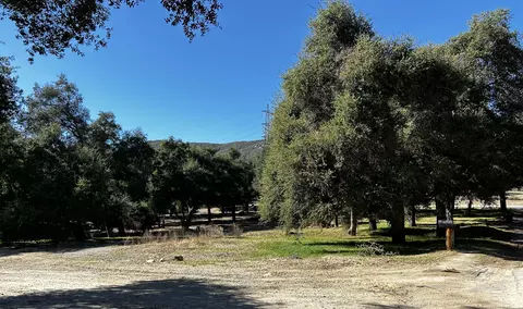 Calle El Cavelito/3227016011, Green Valley, CA 91350