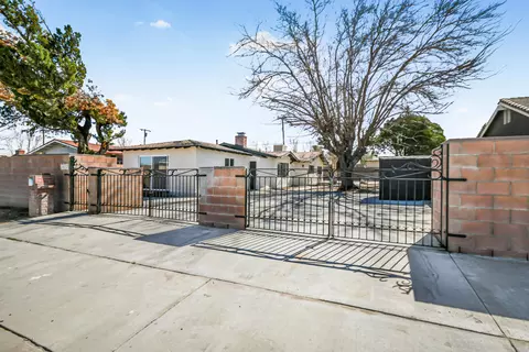 2832 Ave Q2 E, Palmdale, CA 93550