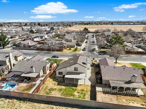 44943 Gloriosa Ln, Lancaster, CA 93535 photo 34