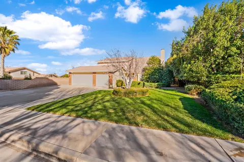 41624 Laidlaw Ln, Quartz Hill, CA 93536