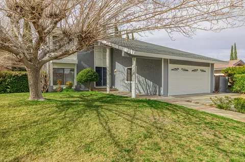 431 Fantasy St, Palmdale, CA 93551