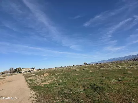 26 26th St E, Palmdale, CA 93550 photo 12