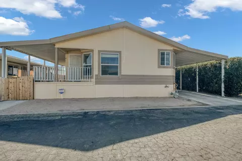 2016 Windcurrent Dr #143, Rosamond, CA 93560