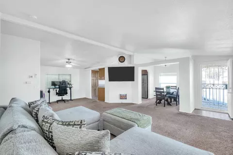 2016 Windcurrent Dr #143, Rosamond, CA 93560 photo 12