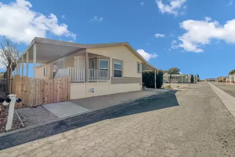 2016 Windcurrent Dr #143, Rosamond, CA 93560 photo 2