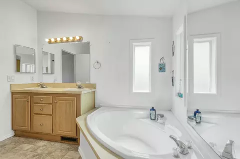 2016 Windcurrent Dr #143, Rosamond, CA 93560 photo 23